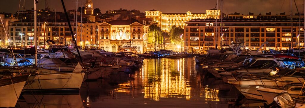vieux port Marseille nuit